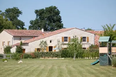Image de Le Cadran Solaire Recently Renovated Gites with Indoor Pool