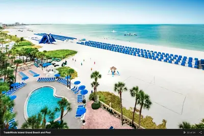 Image de Beachfront Relaxation, Family-fun Activities on Beautiful St Petersburg Beach F