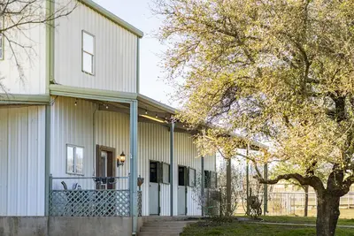 Image de Country Getaway 1 mile from Harbor One Marina on Eagle Mt. Lake.