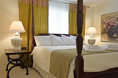 Image de 2 bedroom house, minutes to beaches, Atlanta Braves and Tampa Sea Rays stadiums