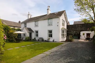 Image de Crow Cottage, romantic, with open fire in Keswick