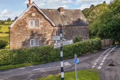 Image de Home Farm House, pet friendly, with hot tub in Penrith
