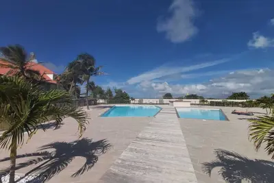 Image de Orient Bay Beach Front Apartment