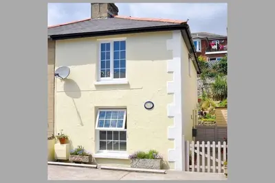 Image de Driftwood Cottage. A traditional Isle of Wight Cottage with 15% Ferry Discount.