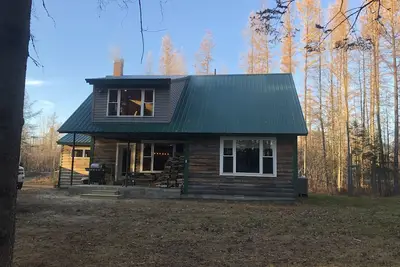 Image de Four Season Log Cabin on Moose River