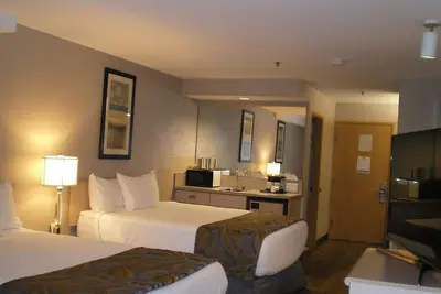 Image de Relax & Unwind! 2 Spacious Units, Near Morrison Center for the Performing Arts!
