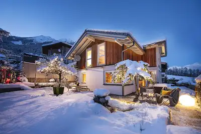Image de Chalet \/ Villa