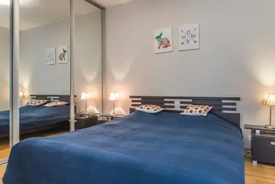 Image de Appartement-Appartement-Salle de bain privée séparée-Vue ville