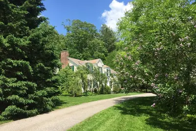 Image de Carriage House Apartment In The Heart Of Manchester, Vt—Walk To All! !
