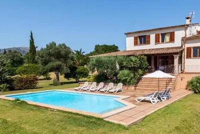 Image de Villa Hostalet, Spaciousness and nature near the golf course