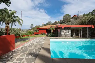 El Jardín de Santa Brígida with private pool