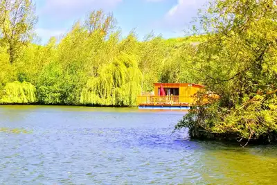 Image de cabane flottante les songes de steph - 2\/4 pers