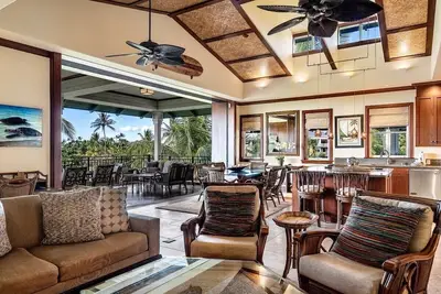 Image de Highly upgraded, Ocean View Kolea Penthouse