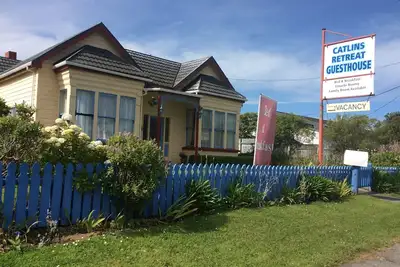 Image de Relax in style at the Catlins Retreat, historic villa in the heart of Owaka