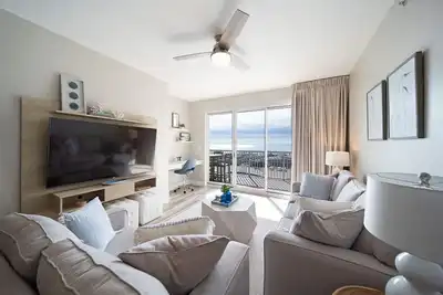 Image de Summer Place 206 ~ Oceanfront 3br ~ Stunning Views!