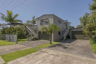 Image de Surf Stay - Whitianga Holiday Home