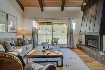 Image de Amazing Condo & Views, Top Floor, Fantastic Amenities!