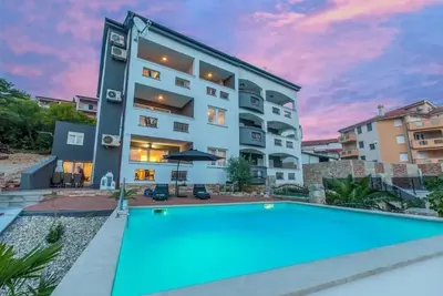 Image de Appartement de vacances Crikvenica pour 1 - 5 personnes avec 2 chambres à coucher - Appartement de v
