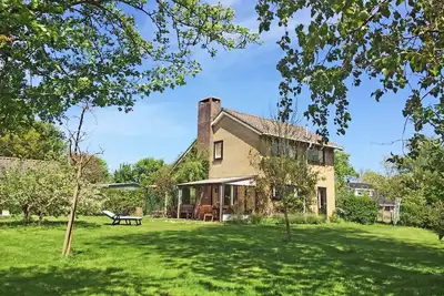 Image de Cosy family house, close to the beach, enclosed garden and your dog is welcome