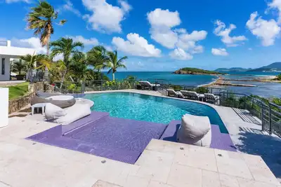 Image de Villa with ocean views, private pool, housekeeping, concierge, airport pickup