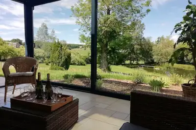 Image de Maison avec veranda, 5 chambres, 2 salles de bain