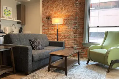 Image de Attractive 1 Bed Travel Apartment Steps Away From The Spokane Opera House