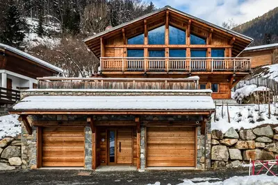 Image de Magnifique chalet de 3 chambres avec une vue splendide