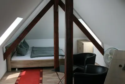 Image de Appartement-Standard-Salle de bain privée séparée-Vue sur Jardin-Maisonette