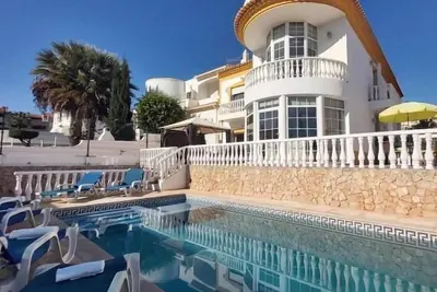Image de Villa Girassol | Privat Pool & Garage & Albufeira