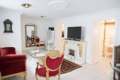 Image de Appartement-Supérieure-Salle de bain privée séparée- 6