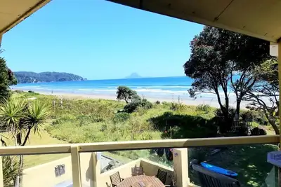 Image de Private Absolute Beachfront 4 Bedroom House