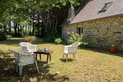 Image de Bel appartement dans une maison de vacances avec terrasse, animaux admis et parking
