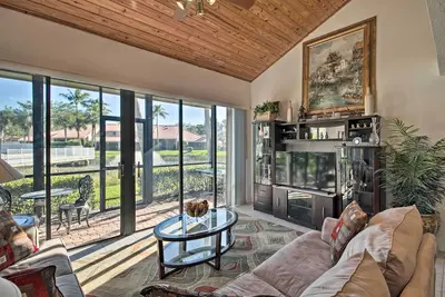 Image de 1 Mi to Pga Golf: Retreat w/ Pool in Palm Beach