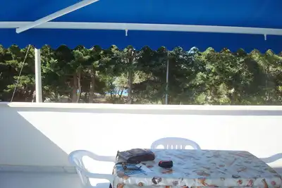 Apartment with terrace - Felloniche