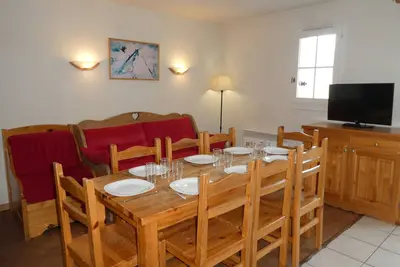 Image de Duplex cosy 8 pers au pied des télécabines avec balcon, garage et accès piscine à Saint-Gervais.