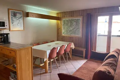 Image de Appartement confortable de 39m², 3 pièces, à 50m des remontées mécaniques, accueille 6 personnes