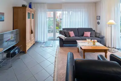 Image de Modern semi-detached house \"Haus am Siel\" in a quiet residential area