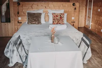 Image de Lodge gold avec bain nordique en supplément