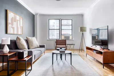 Image de Swanky 1br in Central Chelsea w/ Garden by Blueground