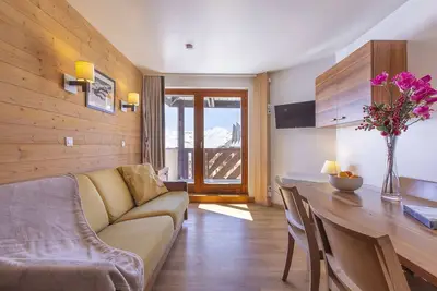 Image de Idéalement Situé sur Pistes avec Balcon! Ma415