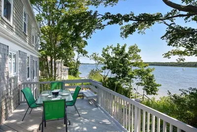 Waterfront on Orleans Cove!