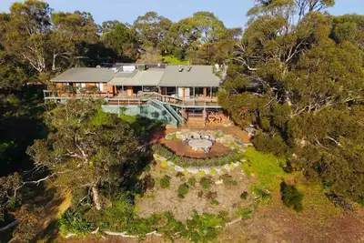 Image de Allusion Farmstay Cellar House\nPool - Fire Pit - Pizza Oven - Pool Table