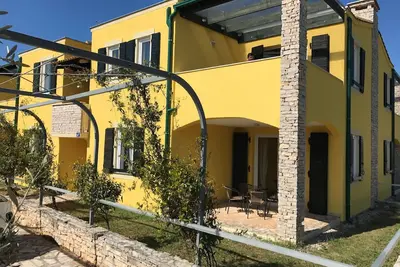 Image de Appartement de vacances Umag pour 1 - 6 personnes avec 2 chambres à coucher - Maison mitoyenne