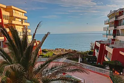 2 pièces cabine, vue mer + piscine + parking, 4pers, classé 2⭐⭐