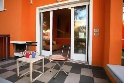 Image de Maison de vacances Bibione pour 1 - 6 personnes avec 2 chambres à coucher - Maison jumelée