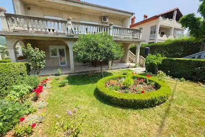 Image de Appartement de vacances Novi Vinodolski pour 1 - 6 personnes avec 3 chambres Ă coucher - Appartement