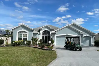 Image de Beautifully Decorated 3 Bdrm 2 Bath w/ Gas Golf Cart, Bbq & Free Wifi!