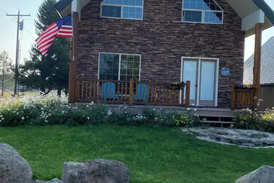 Image de Comfortable cozy cabin, accessible to Snowmobile & Atv trails & Fly Fishing