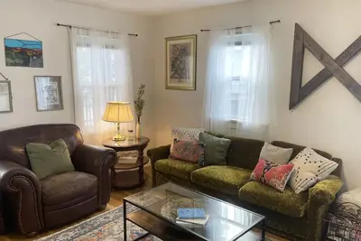 Image de Pet-Friendly / Cozy / Downtown Rapid