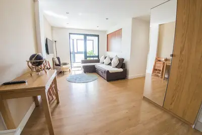 Image de Appartement-Exécutif-Salle de bain privée séparée-Vue ville-Superior Balcony